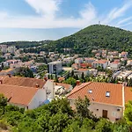 Hedera A46 * Dubrovnik
